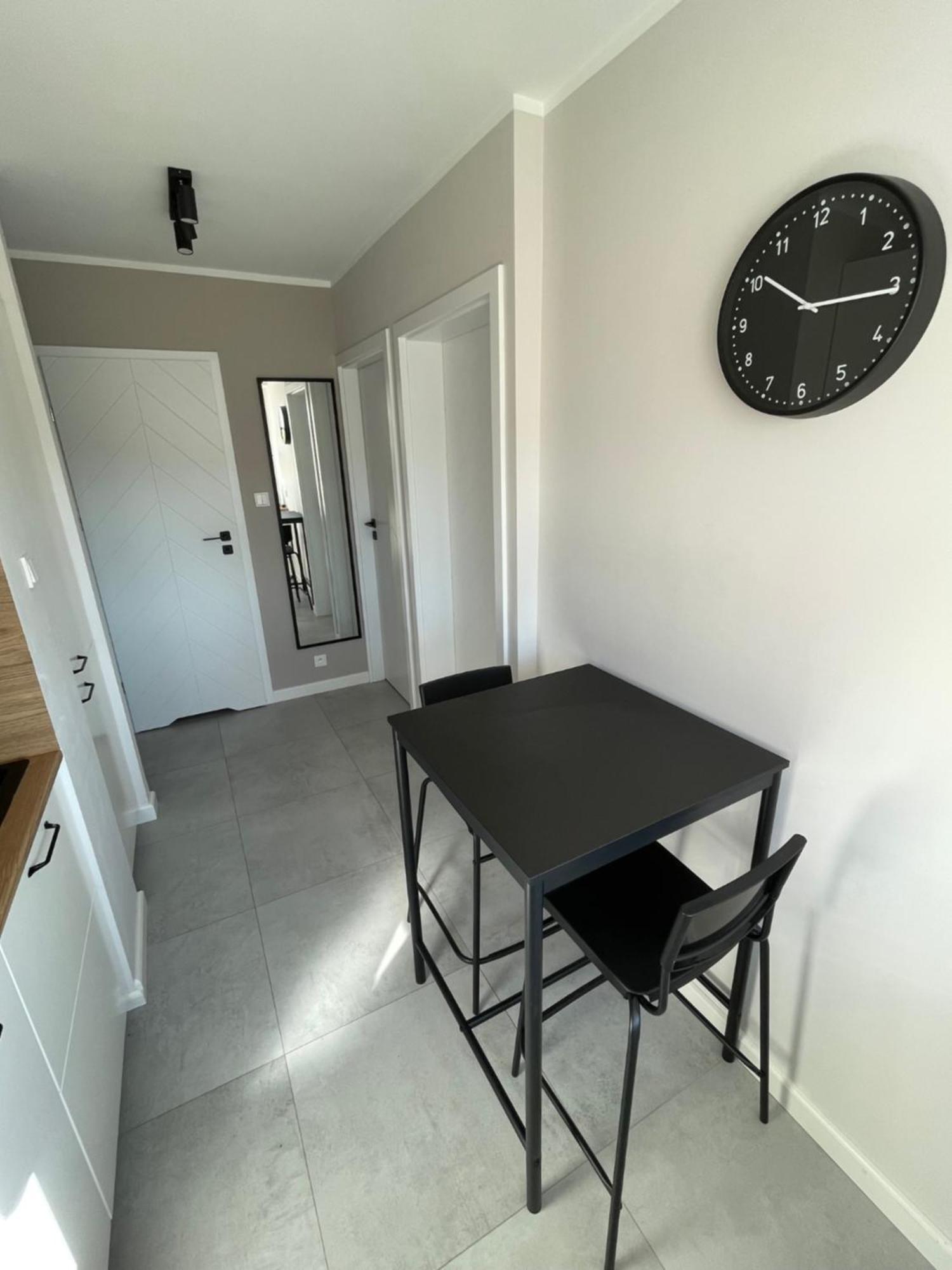 Pl. Dabrowskiego 12 By Homeprime Warszawa Exteriör bild