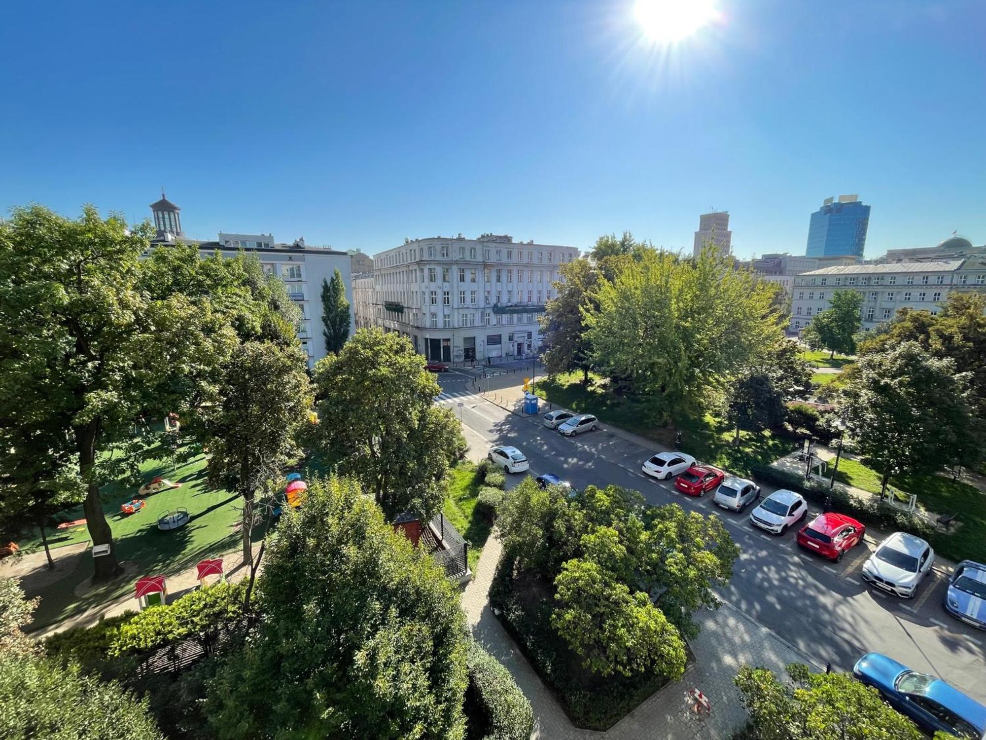 Pl. Dabrowskiego 12 By Homeprime Warszawa Exteriör bild